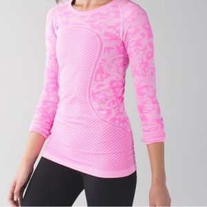 Lululemon Swiftly Tech Long Sleeve Crew